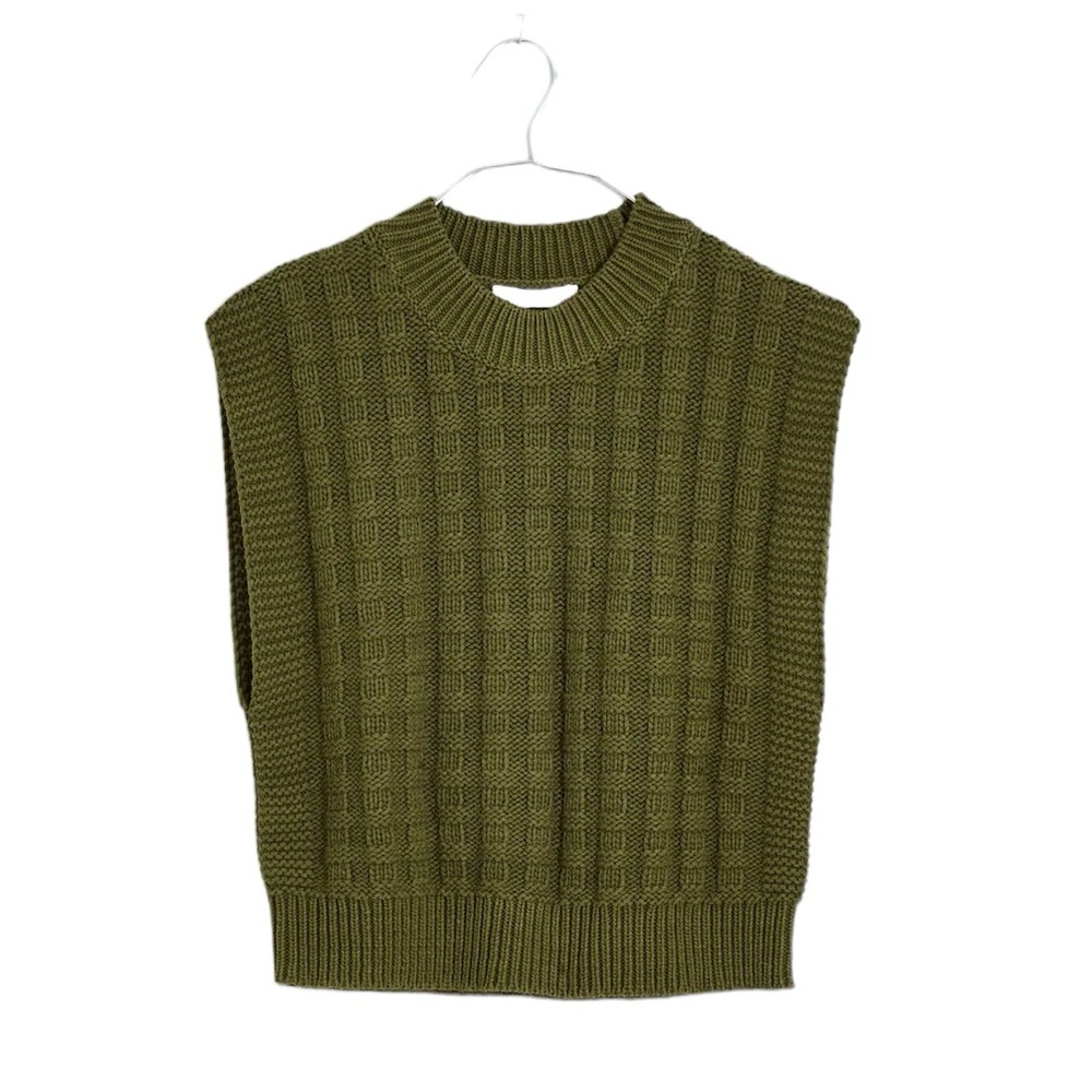 Madewell Checkered-Stitch Wedge Sweater Vest in Desert Olive